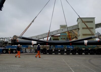 From Concept to Crane: Supporting Tetrahedron with Heavy Lift Operations in Flushing